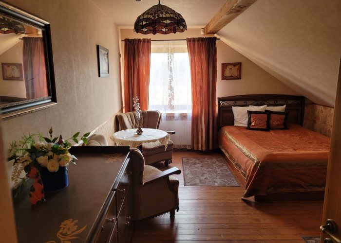 WhatsApp Image 2023-03-19 at 09.56.36